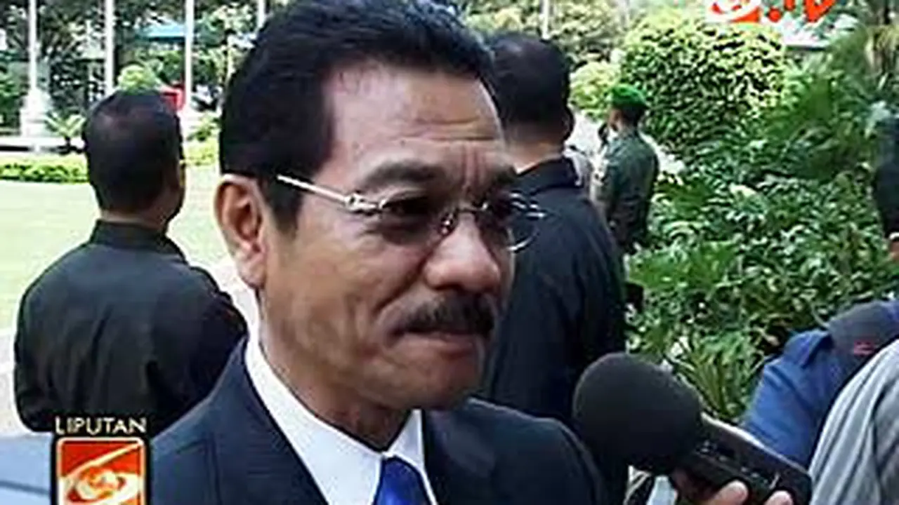 120215cmendagri-fpi.jpg
