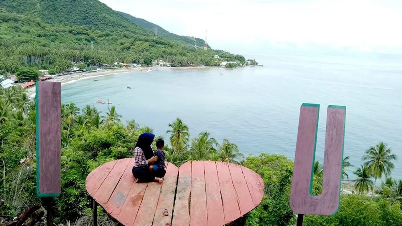 Bukit Cinta