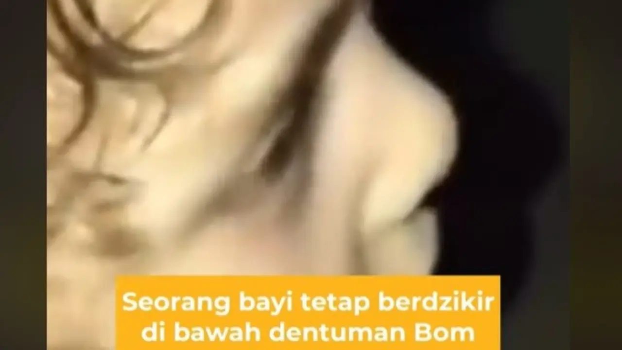 Viral Aksi Bocah Palestina Tetap Berzikir Diiringi Suara Dentuman Bom