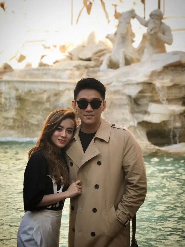 [Fimela] Ifan Seventeen dan Dylan Sahara