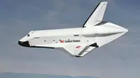 Pesawat ulang-alik NASA, Space Shuttle Enterprise pada 1977 (sumber: NASA via Wikimedia Commons)