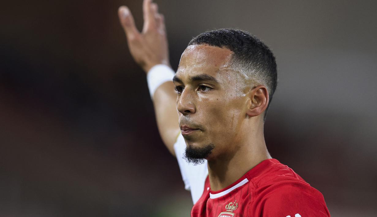 Beberapa perpindahan pemain yang melibatkan klub Liga Inggris telah terjadi pada bursa transfer pemain musim dingin 2023/2024 lalu. Di antaranya adalah perpindahan 5 pemain Premier League berikut ke Ligue 1 yang semuanya berstatus pinjaman. Siapa saja? Ini dia daftar kelimanya. (AFP/Valery Hache))