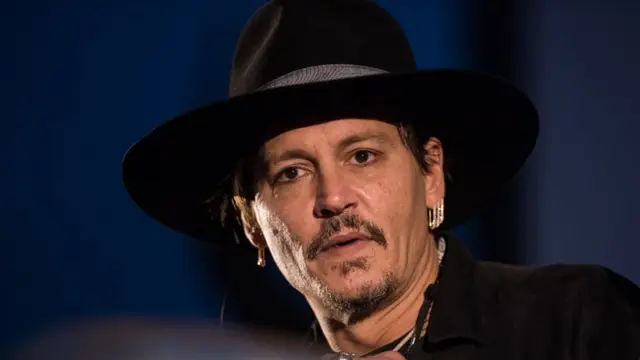 [Bintang] Johnny Depp