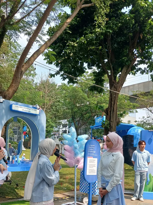 Xaviera Putri, ungkap skincare sederhanaya saat menghadiri Lightperience Picnic by Wardah pada Jumat (17/7/2026). (Liputan6.com/Nurri Indah)