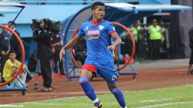 hasyim-kipuw-arema-130808c.jpg