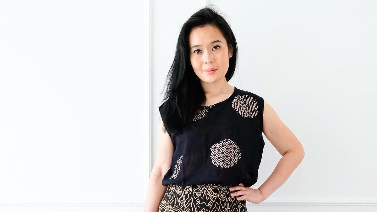 Rekomendasi 8 Two-Piece Batik Wanita Modern, Tampil Modis dengan Sentuhan Budaya