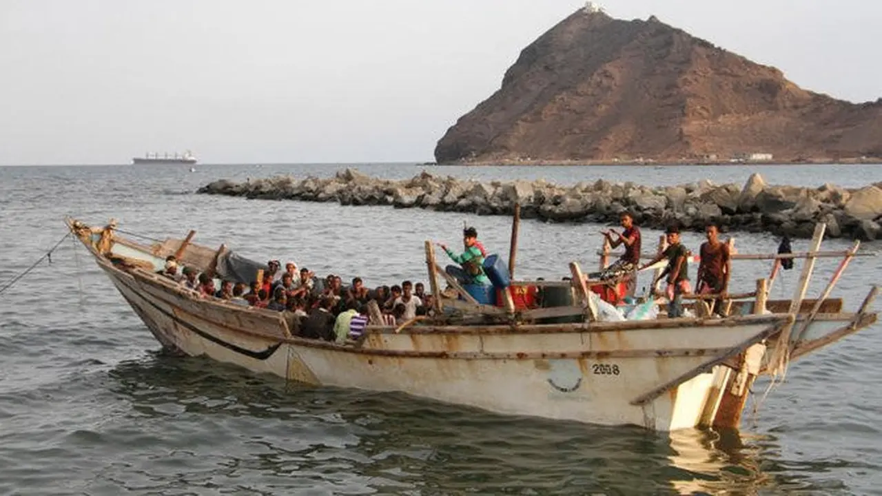 Para Migran di kapal (AFP)