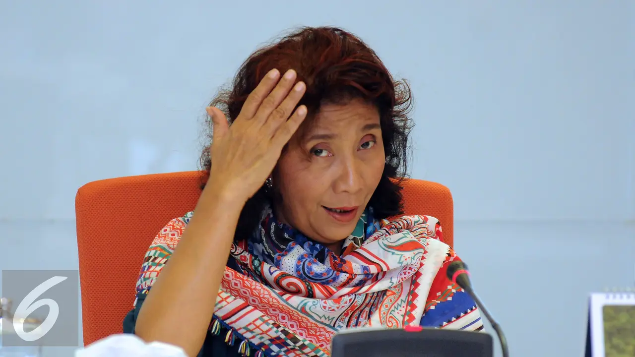 20150527-Menteri-Susi-Beberkan-Upaya-Penyelamatan-Hiu-Paus-HEL