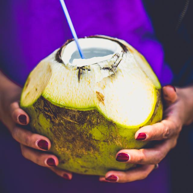 6 Manfaat Air Kelapa Mengurangi Risiko Diabetes Hingga Batu Ginjal Lifestyle Liputan6 Com