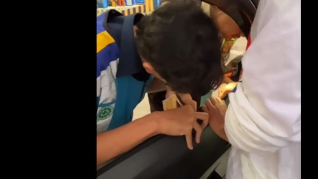 Gara-Gara Anak Iseng, Keluarga Ini Bayar Tarif Terjauh di Jalan Tol