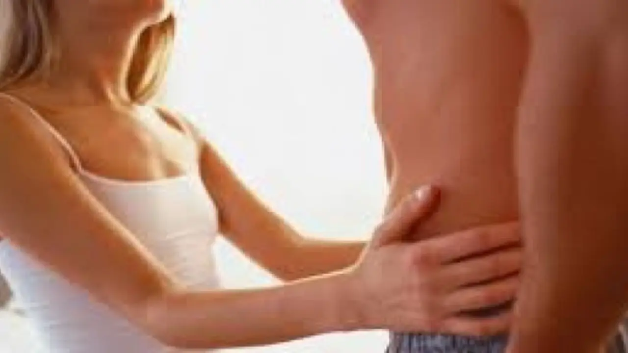 Tak Sengaja Telan Sperma Pacar, Gadis Ini Akhirnya Hamil
