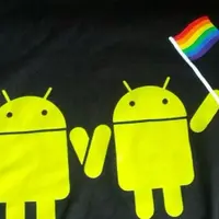 Ini simbol dan kutipan LGBT jika divisualisasikan di media t-shirt.