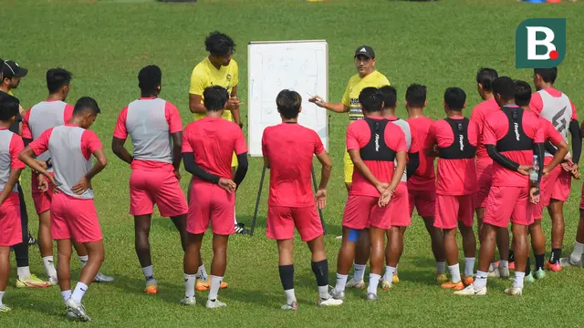 Sesi Latihan Arema FC