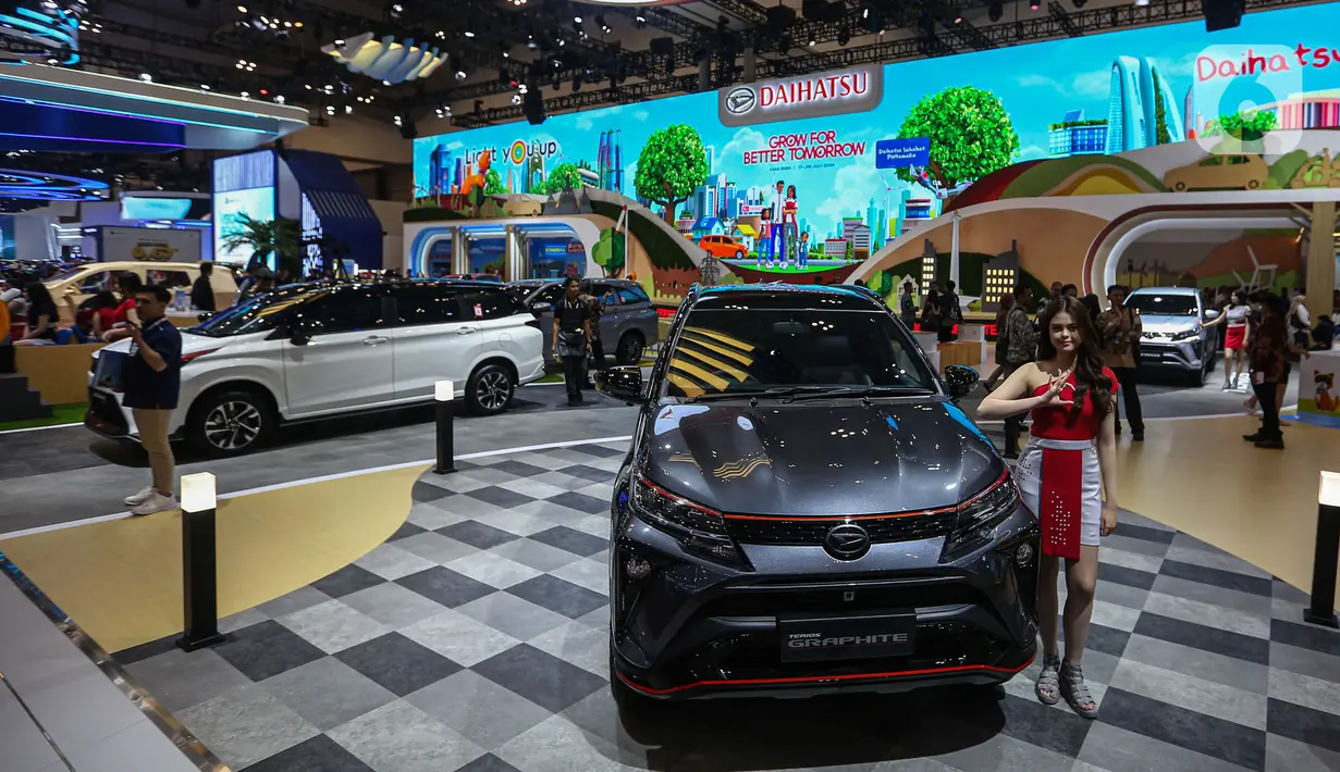Daihatsu menyediakan paket penjualan spesial selama 11 hari pameran yang berlangsung mulai 18–28 Juli di ICE BSD City, Tangerang. (Liputan6.com/Angga Yuniar)
