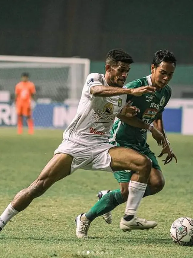 Jadi Idola Baru, Ini 5 Aksi Gelandang Persebaya Ricky Kambuaya di BRI Liga 1