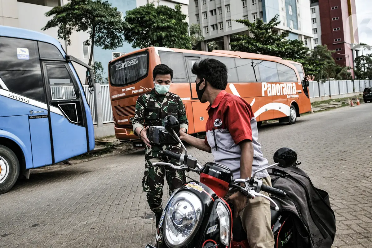 FOTO: Layanan Ekspedisi di Tengah Pandemi COVID-19