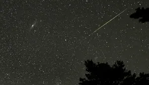 Jangan Lewatkan, Hujan Meteor Perseid Hiasi Langit Indonesia Malam Ini