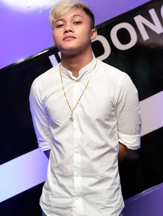 Setelah sebelumnya Iki telah merilis dua singlenya yang terbilang cukup hits, yakni Kesempurnaan Cinta dan Penantian Berharga. Untuk single ke-3 ini, ada rasa khawatir yang dirasakan anak komedian Sule ini. (Deki Prayoga/Bintang.com)