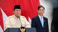 Presiden Prabowo Subianto bersiap bertolak menuju Abu Dhabi, PEA dan sejumlah negara Timur Tengah lainnya pada Rabu, 9 April 2025. Salah satu misi lawatan ini adalah mencari solusi mengatasi konflik di Gaza, Palestina. (Foto: Muchlis Jr - Biro Pers Sekretariat Presiden)