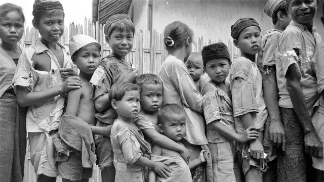 6 Potret Lawas Suasana Lebaran di Indonesia Tahun 1900-an, Penuh Kenangan