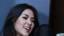 Raisa menyuguhkan 11 lagu untuk album ketiganya. Sembilan lagu diantaranya diciptakan oleh penyanyi 25 tahun ini. (Nurwahyunan/Bintang.com)