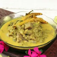 ilustrasi sayur batang talas/Tantri Setyorini/Shutterstock