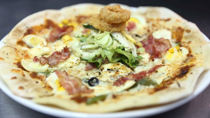 resep smoke bacon pizza  gampang ala restoran gaya