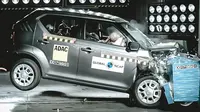Suzuki Ignis saat uji tabrak. (NCAP)