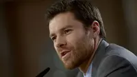Alonso Ungkap Alasan Bertahan di Madrid