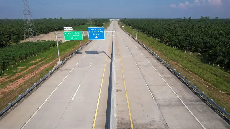 Jalan Tol Trans Sumatera (JTTS) ruas Tol Kuala Tanjung-Tebing Tinggi-Parapat akan dibuka gratis saat mudik lebaran