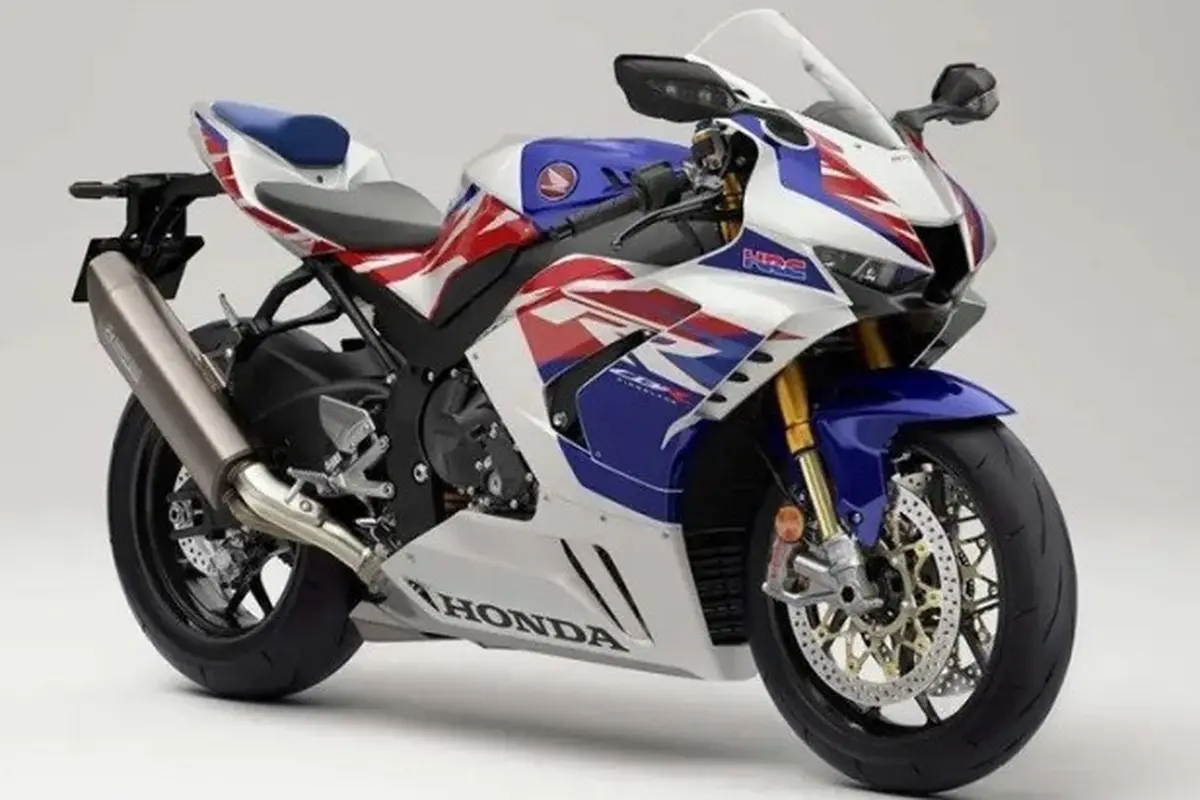 Honda CBR1000RR-R Fireblade SP 30th Anniversary
