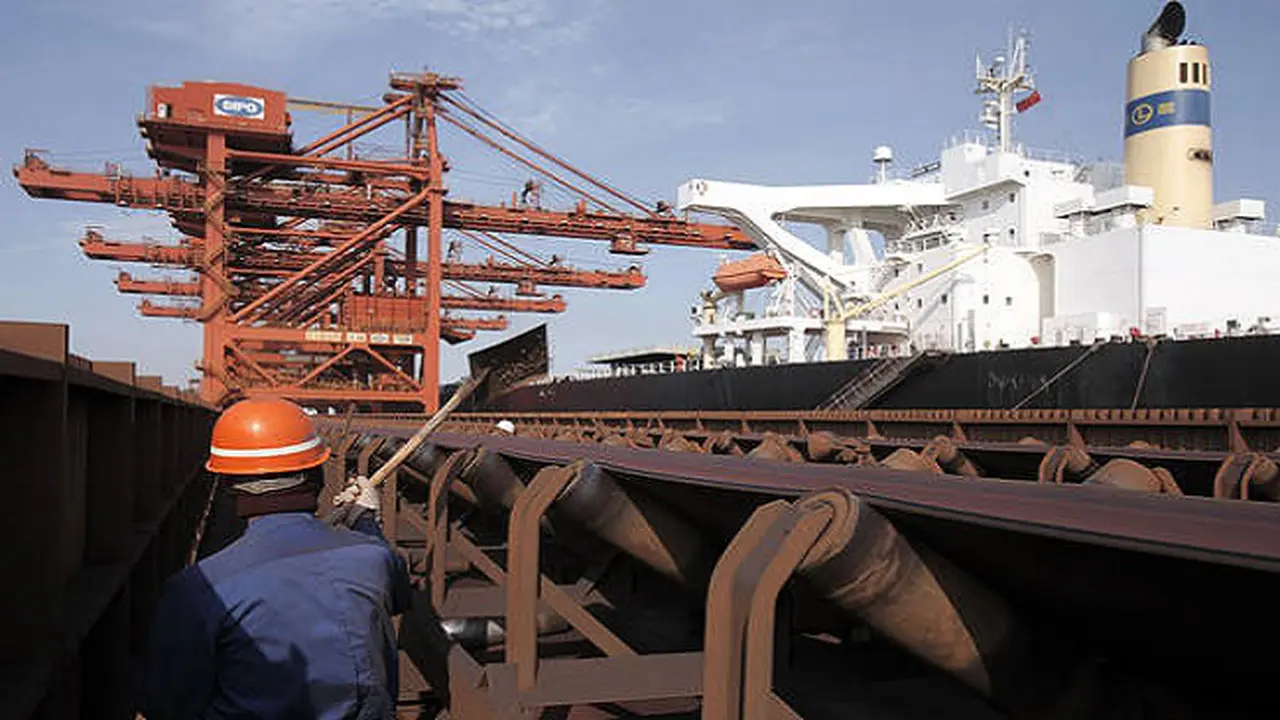 Penduduk Usia Kerja Anjlok, China Terancam Kekurangan Pekerja