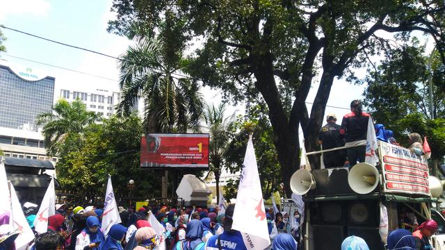 Serikat Pekerja Pertanyakan Perlindungan Bagi Buruh Perempuan Di Uu Cipta Kerja Bisnis Liputan6 Com