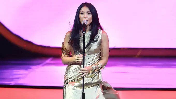 [Bintang] Anggun C. Sasmi