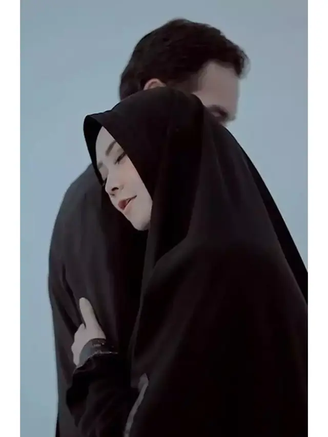 6 Potret Prewedding Teddy Syach dan Anne Kurniasih, Resmi Jadi Suami Istri