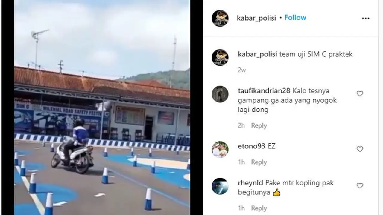 Polisi Ini Praktekan Ujian SIM C Pakai Satu Tangan (instagram @kabar_polisi)