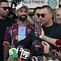 Penyerang asal Mesir, Mohamed Salah, tiba di Bandara Ataturk Istanbul untuk merampungkan kepindahannya ke klub Turki, Trabzonspor, di Istanbul pada 5 Agustus 2026. (Ozan KOSE/AFP)