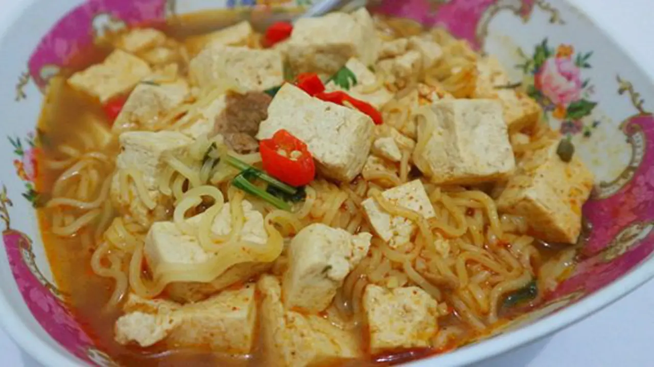 Mie kuah tahu/copyright Vemale.com/Febi