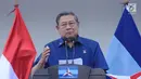 Ketua Umum Partai Demokrat, Susilo Bambang Yudhoyono menyampaikan pidato politik 2018 di Cibinong, Kab Bogor, Jumat (5/1). SBY mengatakan 2018 adalah tahun penting karena Pilkada Serentak dan awal kegiatan Pemilu 2019. (Liputan6.com/Helmi Fithriansyah)