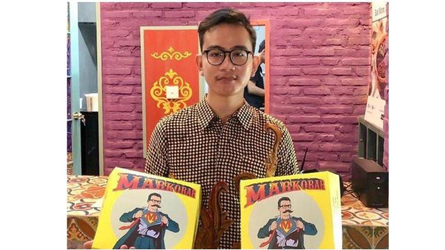 Gibran Minta Dieditin Foto di Tempat Outdoor