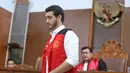 Sidang perdana ini pembacaan dakwaan atas perkara narkoba Fachri yang Februai silam tertangkap penyalahgunaan narkoba di kediamannya. Jaksa Penuntut Umum membacakan dua dakwaan berbeda terhadap anak Achmad Albar. (Nurwahyunan/Bintang.com)