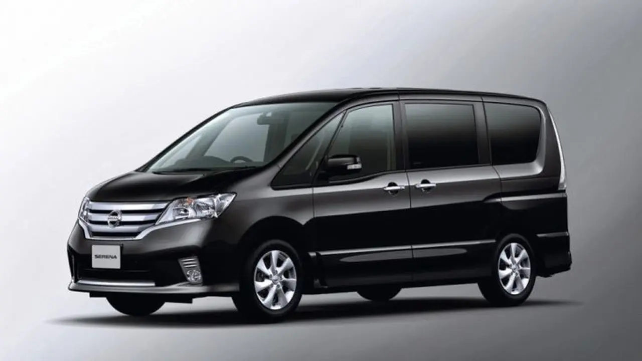 Peduli Kaum Difabel, Blue Bird Pakai Nissan Serena Life Care