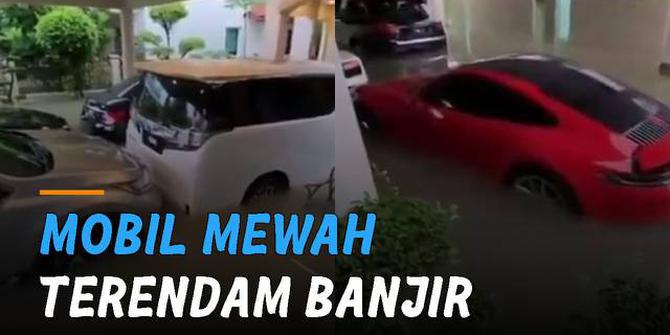 VIDEO: Setinggi Lutut Orang Dewasa, Mobil Mewah Milik Warga Malaysia Terendam Banjir