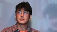 Jawaban Dimas Anggara soal Foto Mesra Bareng Nadine Chandrawinata