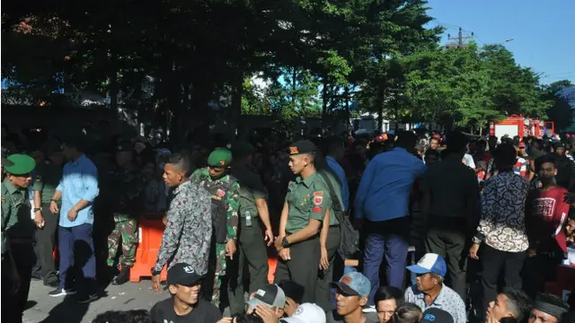 Wakil Presiden Jusuf Kalla Gelar Open House di Makassar