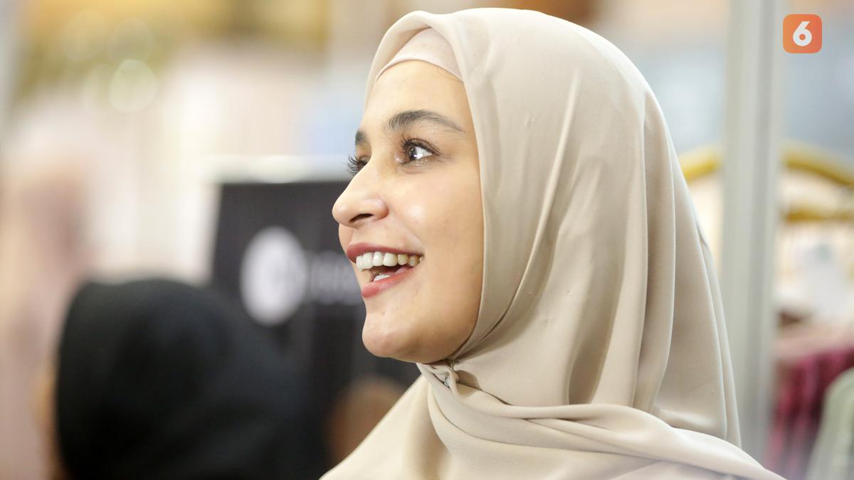 Shireen Sungkar Nostalgia Haji 2022 dan Berpesan untuk yang Gagal Berhaji Tahun Ini: Allah Catat Niatnya