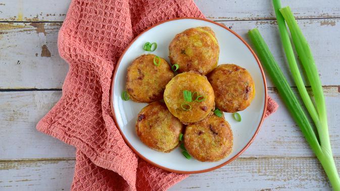  Resep  Perkedel  Kentang  Gurih Lembut  Bikin Nagih 