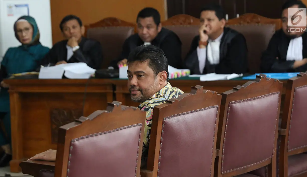 Presiden KSPI, Said Iqbal memberikan kesaksian dalam sidang kasus dugaan penyebaran berita bohong atau hoaks dengan terdakwa Ratna Sarumpaet di PN Jakarta Selatan, Selasa (9/4). Sidang beragenda mendengarkan keterangan sejumlah saksi, salah satunya yaitu Said Iqbal. (Liputan6.com/Immanuel Antonius)