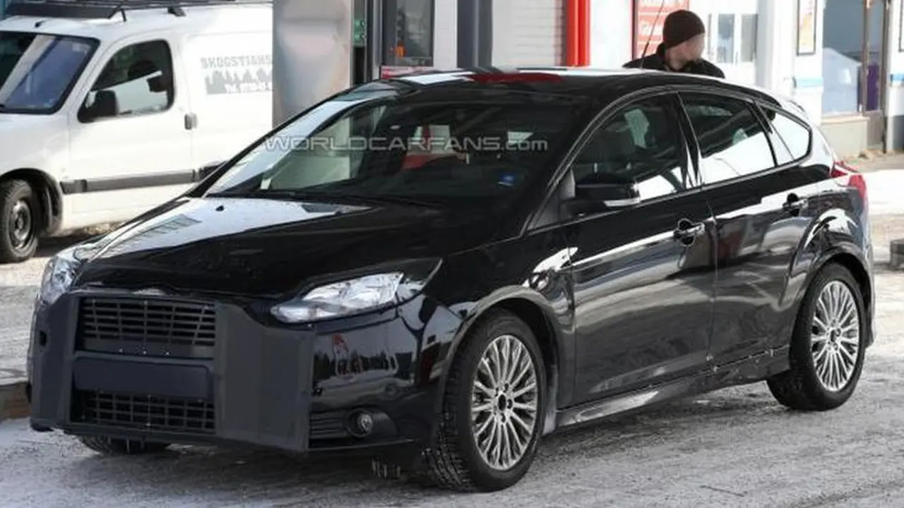 [OTO-News] Debut Ford Focus RS Molor
