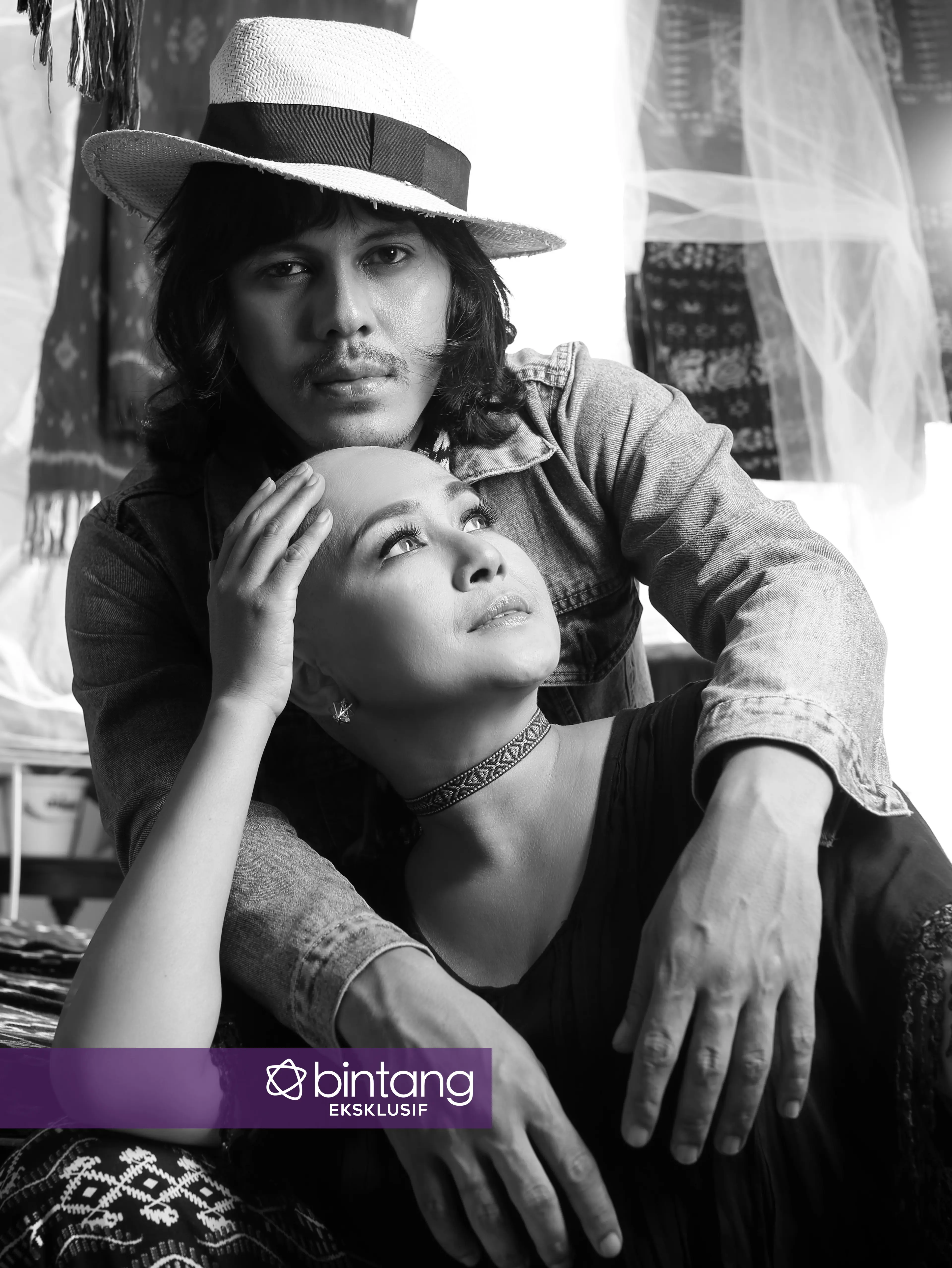 Ria Irawan dan Mayky Wongkar, potret cinta sejati. (Fotografer: Bambang E. Ros, DI: Muhammad Iqbal Nurfajri)